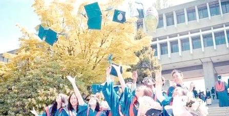 西蒙弗雷泽大学