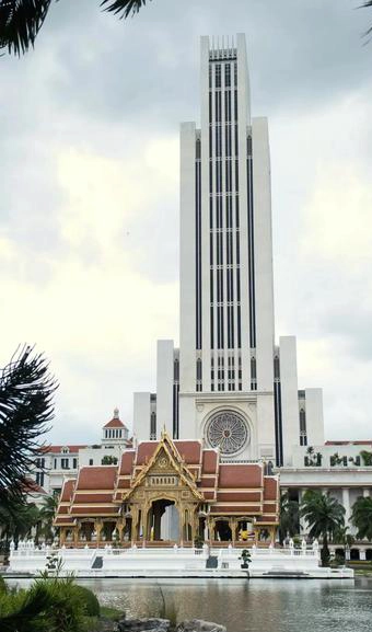 易三仓大学