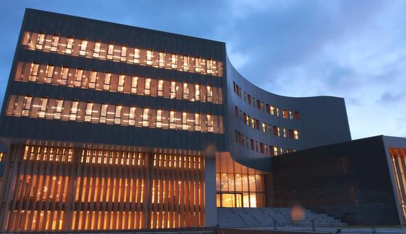香港中文大学